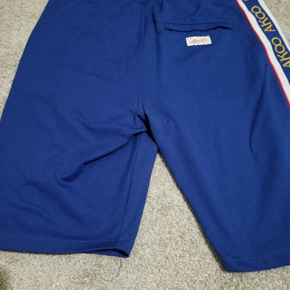 Akoo Set - Picture 10 of 16